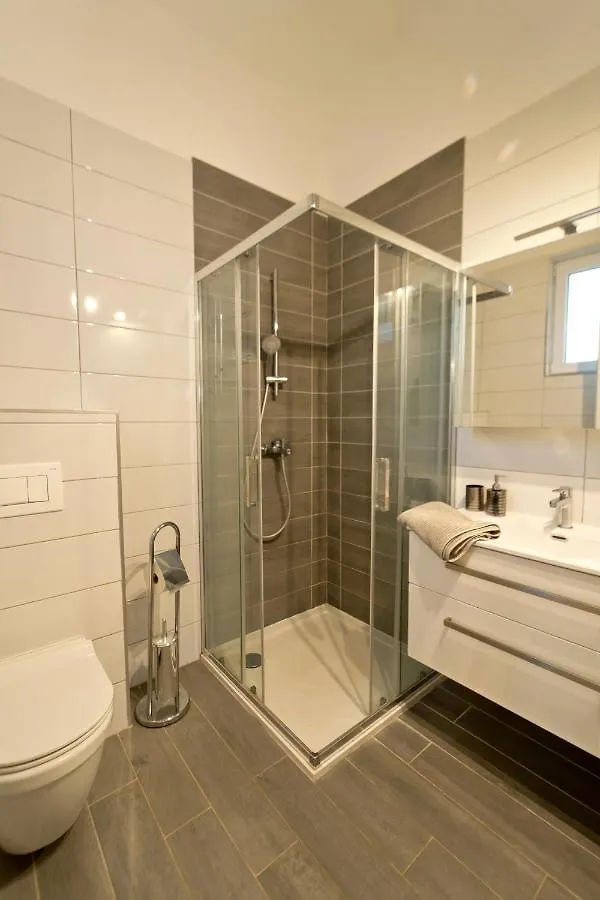 Villa Luka With Private Pool Near Pula